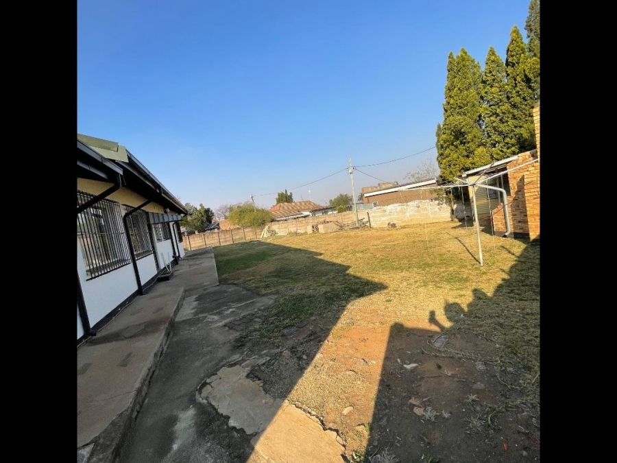 3 Bedroom Property for Sale in Birchleigh Gauteng