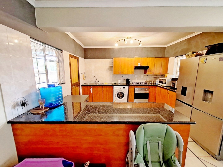 3 Bedroom Property for Sale in Thatchfield Estate Gauteng