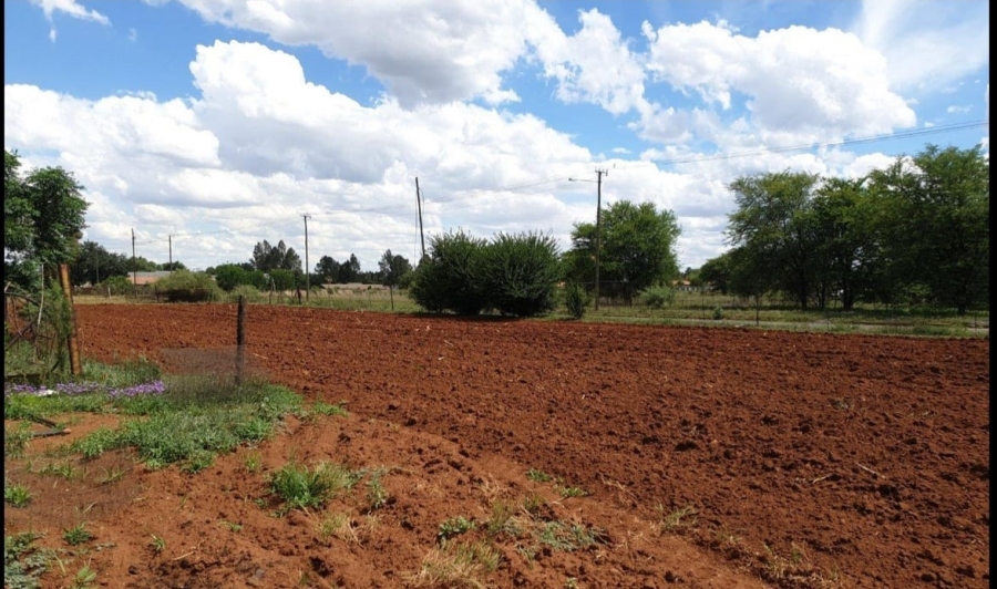 4 Bedroom Property for Sale in Kookrus Gauteng