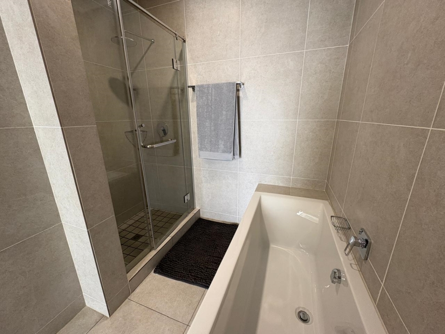 2 Bedroom Property for Sale in Greenstone Ridge Gauteng