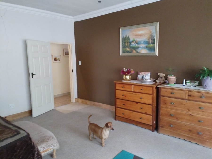 3 Bedroom Property for Sale in Rowhill Gauteng