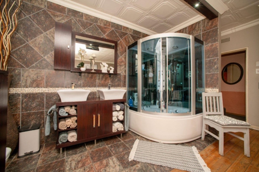 4 Bedroom Property for Sale in Kensington Gauteng