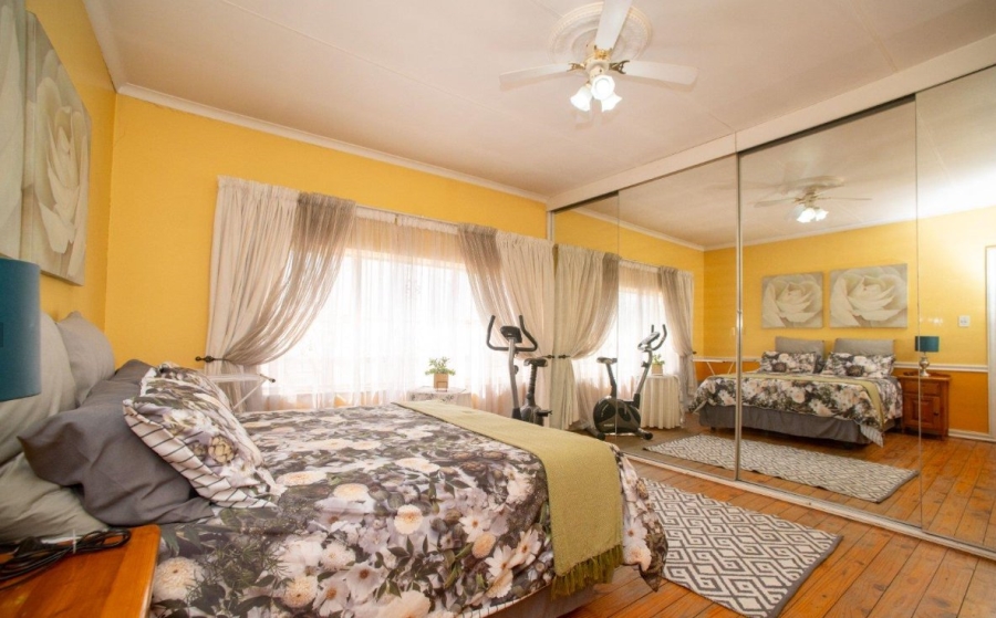 4 Bedroom Property for Sale in Kensington Gauteng