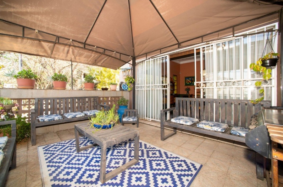 4 Bedroom Property for Sale in Kensington Gauteng