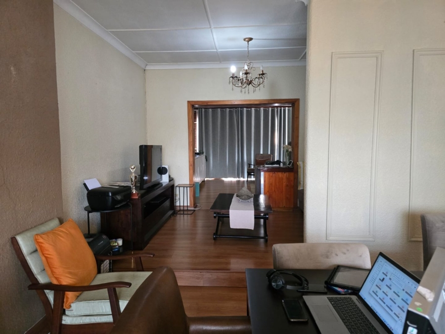 3 Bedroom Property for Sale in Rustivia Gauteng