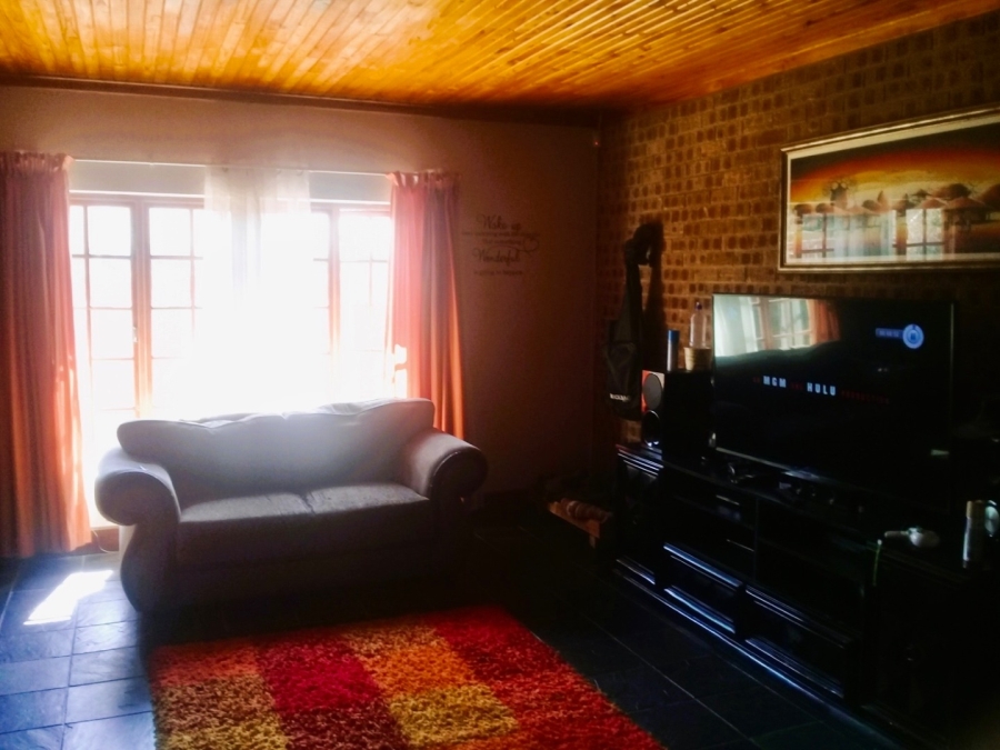5 Bedroom Property for Sale in Bronkhorstspruit Gauteng