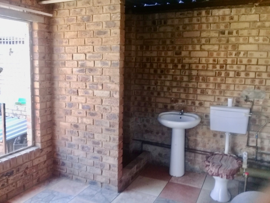 5 Bedroom Property for Sale in Bronkhorstspruit Gauteng