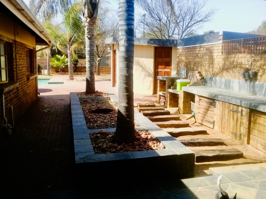 5 Bedroom Property for Sale in Bronkhorstspruit Gauteng