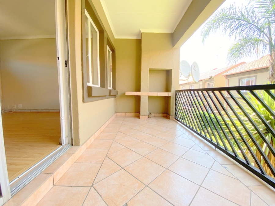 2 Bedroom Property for Sale in Eden Glen Gauteng