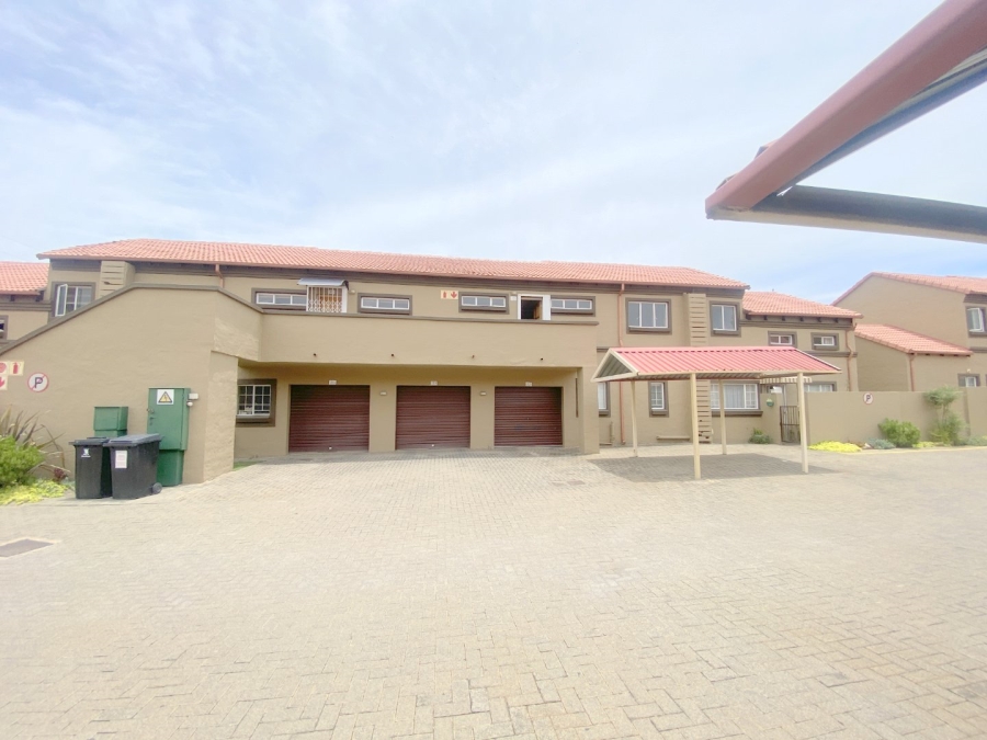 2 Bedroom Property for Sale in Eden Glen Gauteng