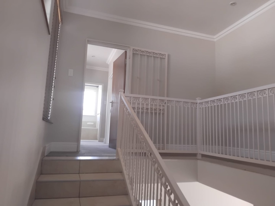4 Bedroom Property for Sale in Kensington Gauteng