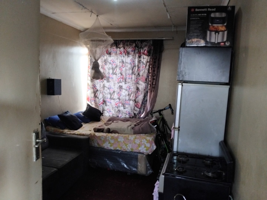 2 Bedroom Property for Sale in Jeppestown Gauteng