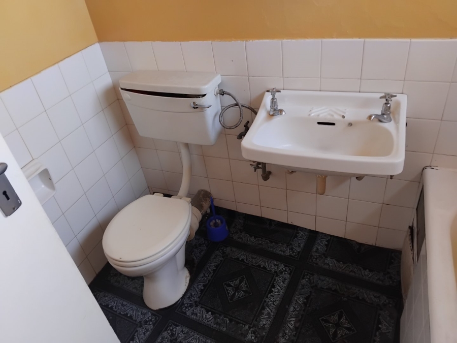 2 Bedroom Property for Sale in Jeppestown Gauteng