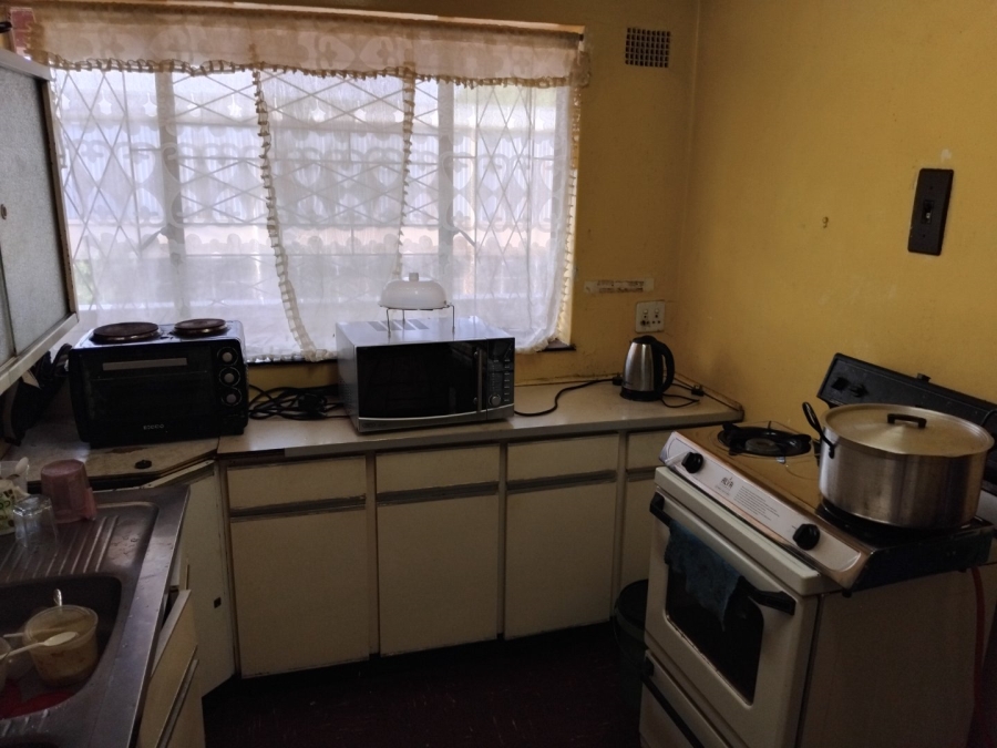 2 Bedroom Property for Sale in Jeppestown Gauteng