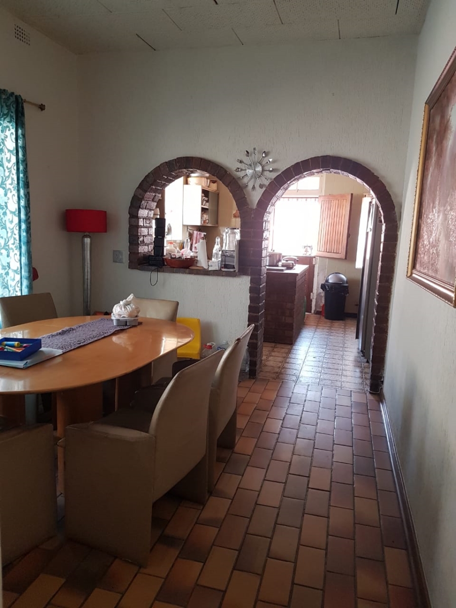 3 Bedroom Property for Sale in Bezuidenhout Valley Gauteng
