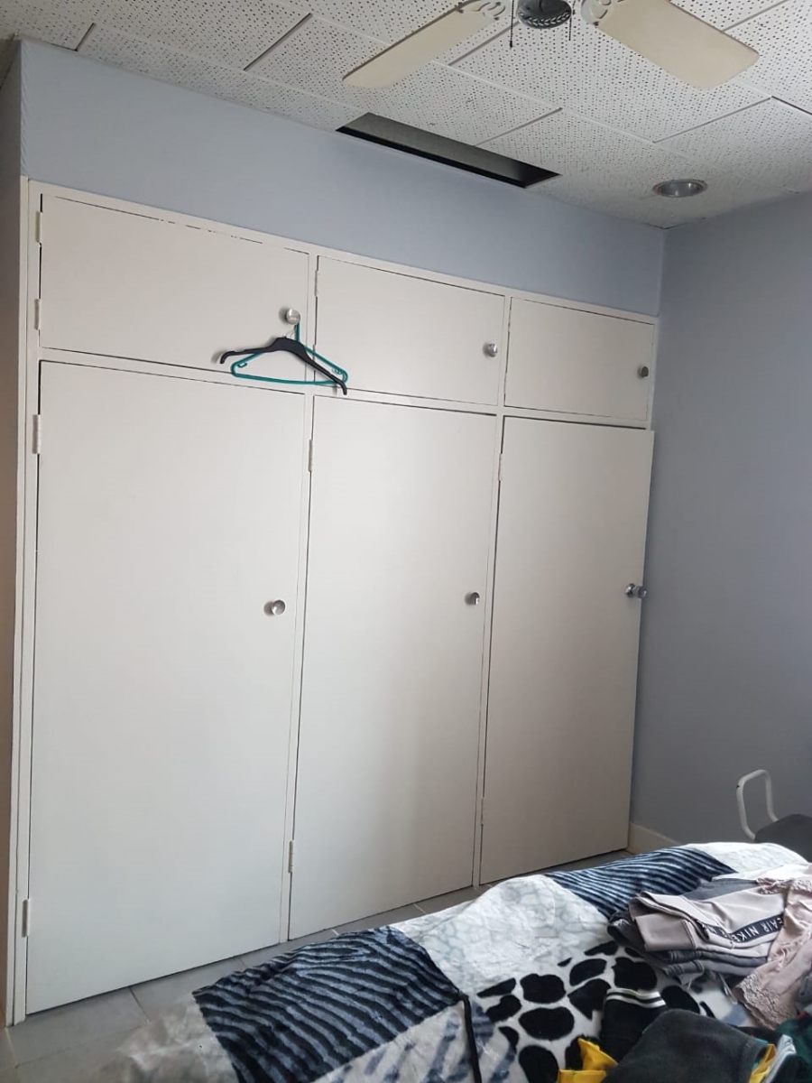 3 Bedroom Property for Sale in Bezuidenhout Valley Gauteng