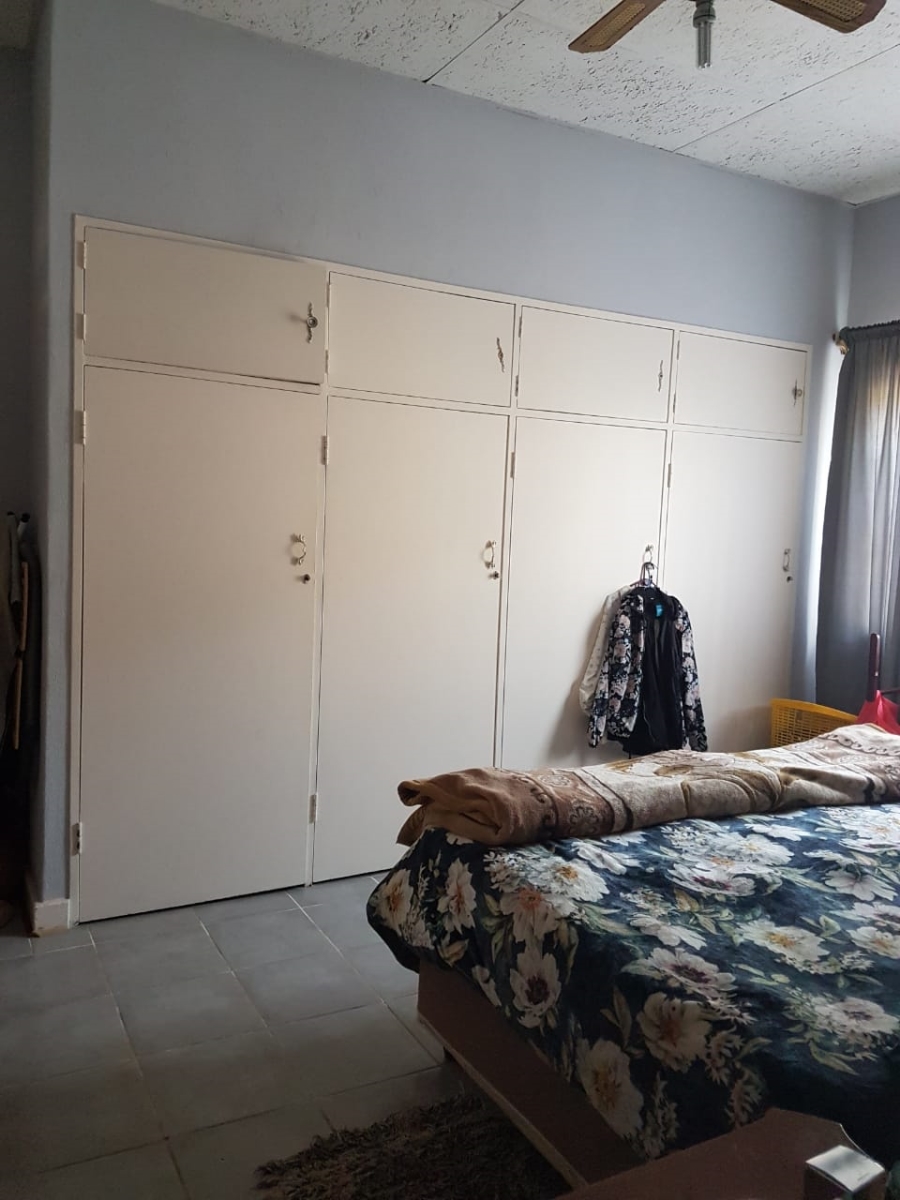 3 Bedroom Property for Sale in Bezuidenhout Valley Gauteng