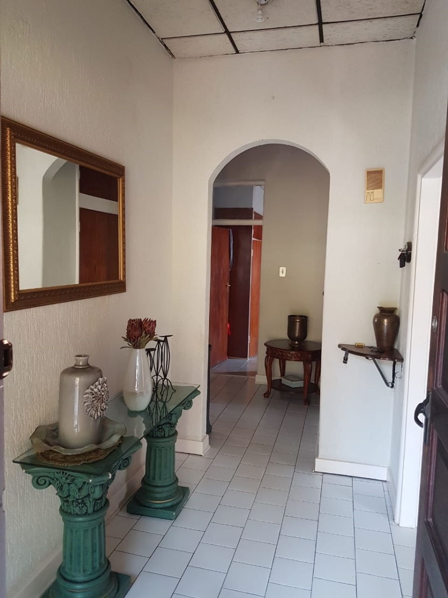 3 Bedroom Property for Sale in Bezuidenhout Valley Gauteng