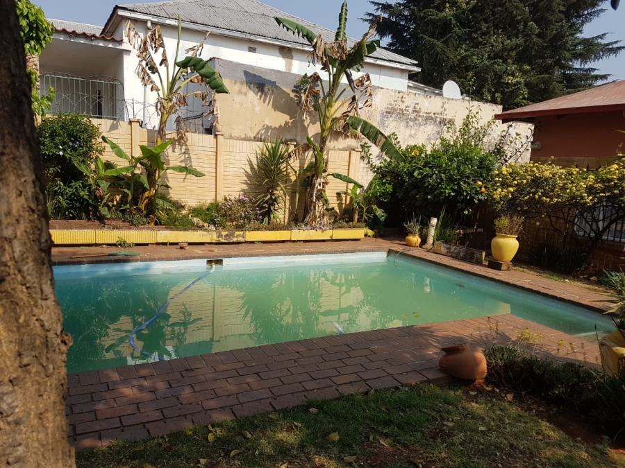 3 Bedroom Property for Sale in Bezuidenhout Valley Gauteng