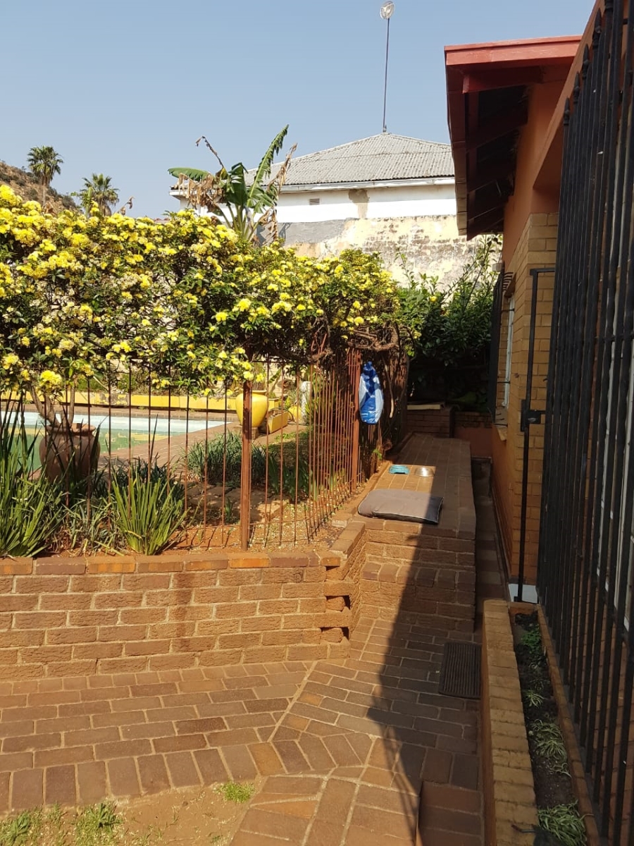 3 Bedroom Property for Sale in Bezuidenhout Valley Gauteng