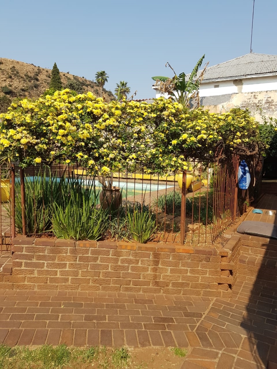 3 Bedroom Property for Sale in Bezuidenhout Valley Gauteng