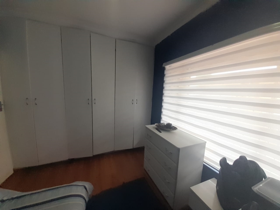 To Let 2 Bedroom Property for Rent in Meredale Gauteng