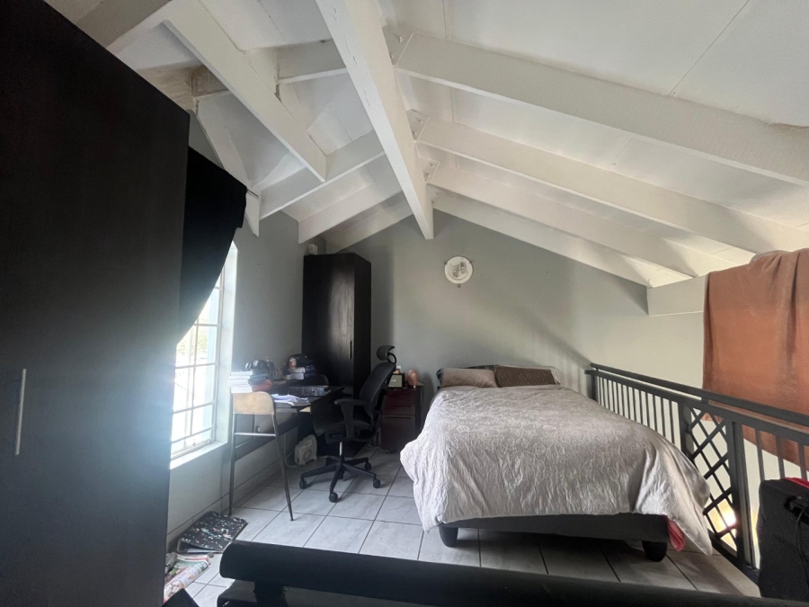 2 Bedroom Property for Sale in Hatfield Gauteng