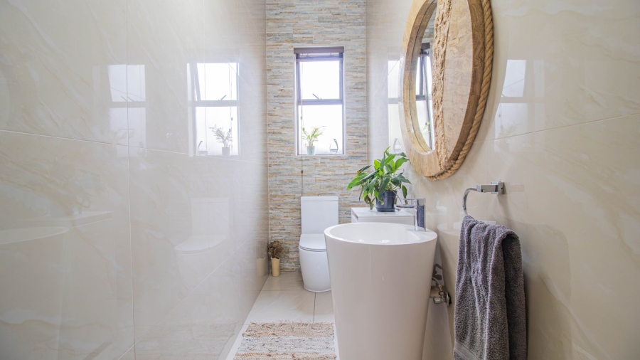 3 Bedroom Property for Sale in Eye of Africa Gauteng