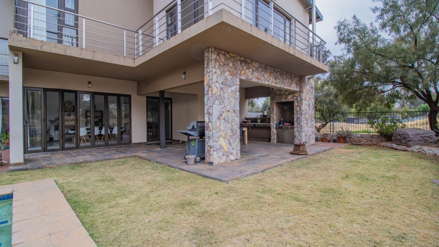 3 Bedroom Property for Sale in Eye of Africa Gauteng