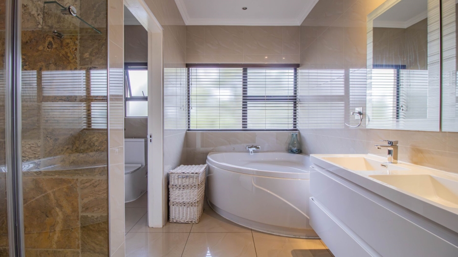 3 Bedroom Property for Sale in Eye of Africa Gauteng
