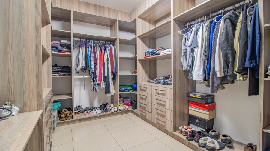 3 Bedroom Property for Sale in Eye of Africa Gauteng