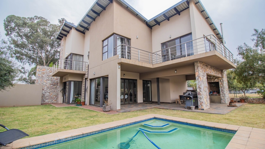 3 Bedroom Property for Sale in Eye of Africa Gauteng