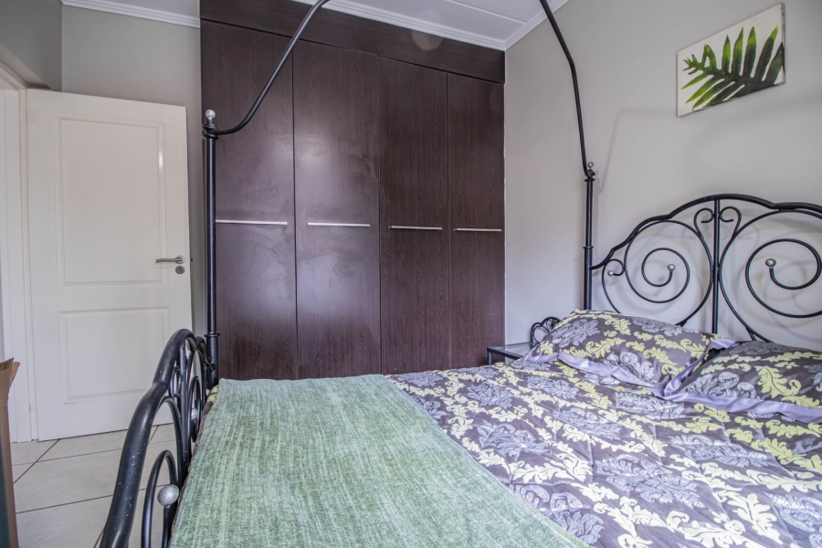 2 Bedroom Property for Sale in Glenvista Gauteng