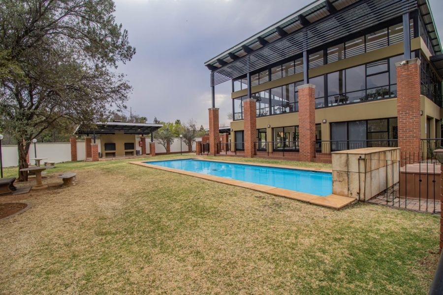 2 Bedroom Property for Sale in Glenvista Gauteng