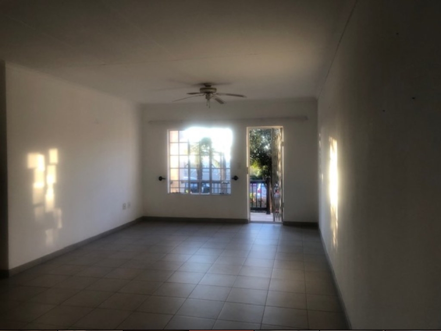 2 Bedroom Property for Sale in Eden Glen Gauteng