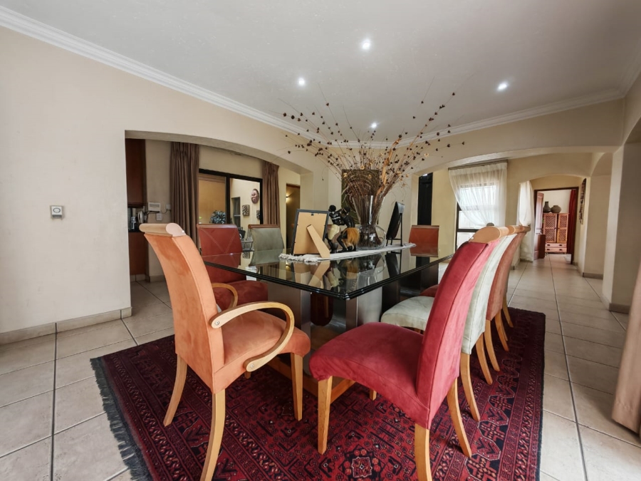 5 Bedroom Property for Sale in Beyers Park Gauteng