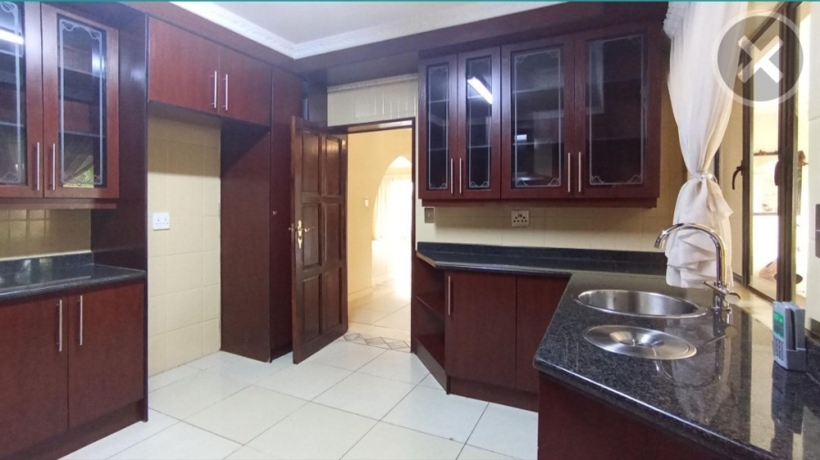 5 Bedroom Property for Sale in Blue Valley Golf Estate Gauteng