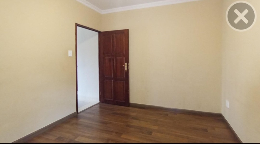 5 Bedroom Property for Sale in Blue Valley Golf Estate Gauteng