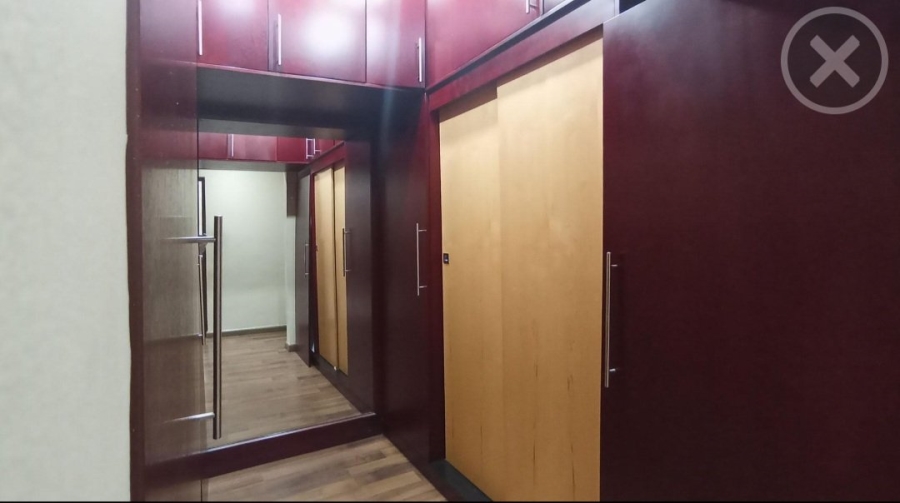5 Bedroom Property for Sale in Blue Valley Golf Estate Gauteng