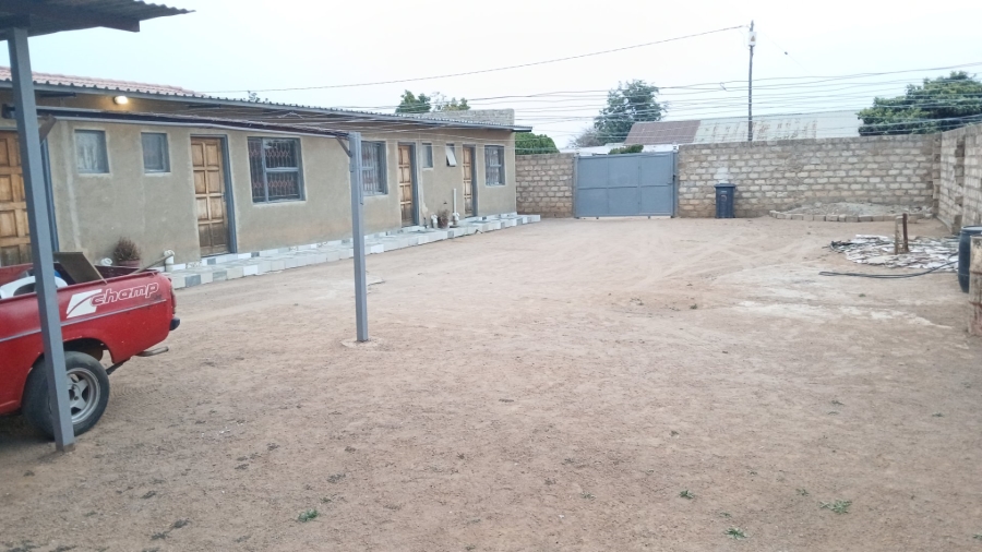 5 Bedroom Property for Sale in Soshanguve X Gauteng