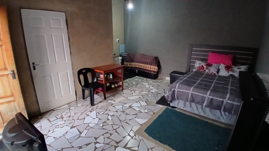 5 Bedroom Property for Sale in Soshanguve X Gauteng