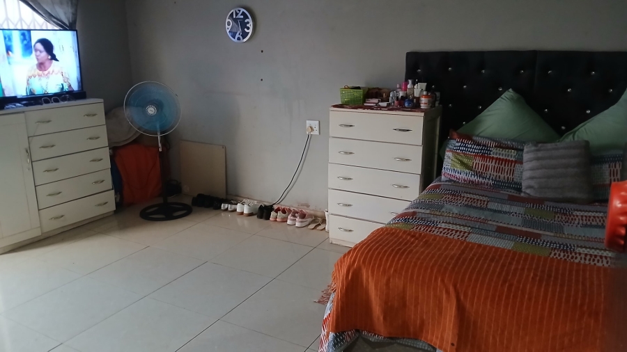 5 Bedroom Property for Sale in Soshanguve X Gauteng