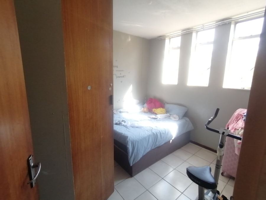 6 Bedroom Property for Sale in Pretoria Gauteng
