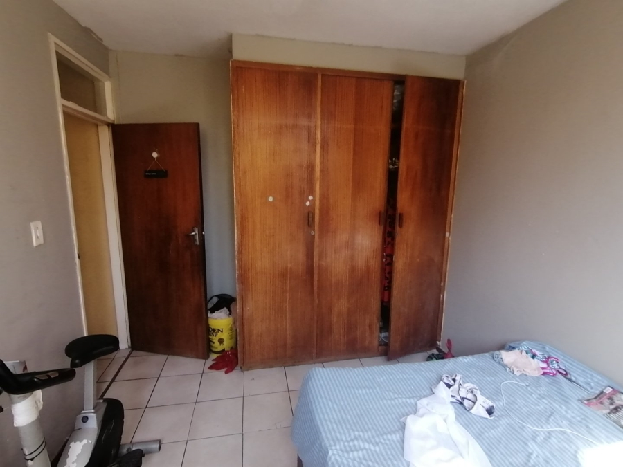 6 Bedroom Property for Sale in Pretoria Gauteng