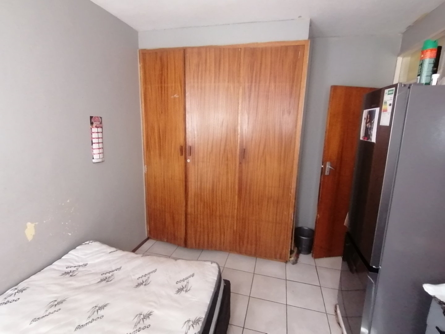 6 Bedroom Property for Sale in Pretoria Gauteng