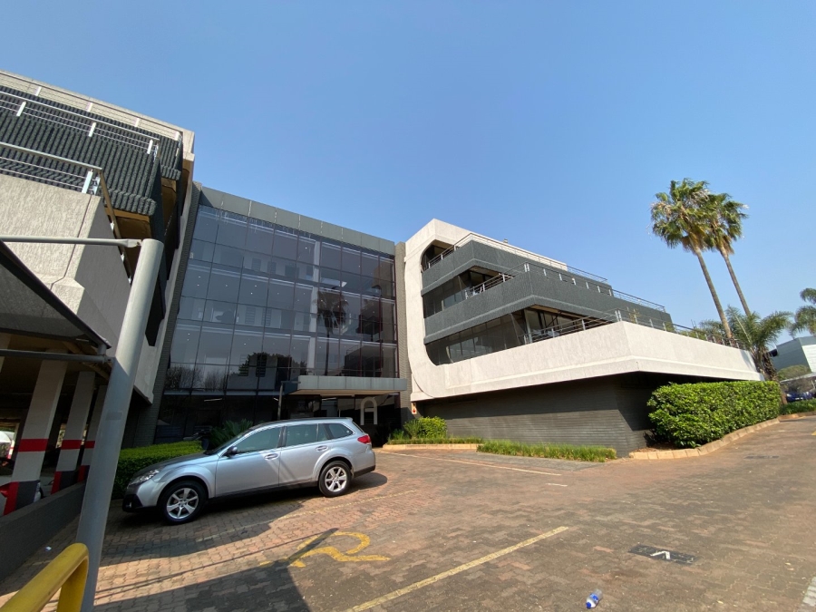 To Let commercial Property for Rent in Cresta Gauteng
