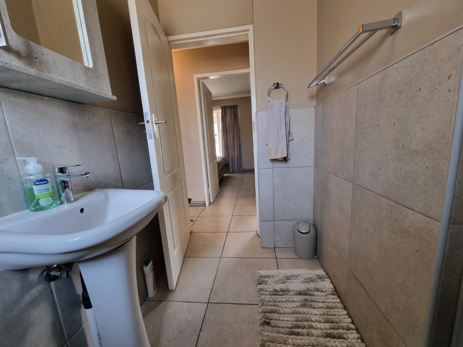 3 Bedroom Property for Sale in Amberfield Gauteng