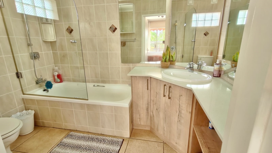 3 Bedroom Property for Sale in Vaal Marina Gauteng