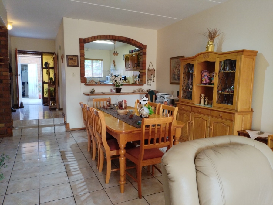 2 Bedroom Property for Sale in Edelweiss Gauteng