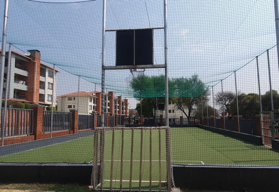 3 Bedroom Property for Sale in Greenstone Hill Gauteng